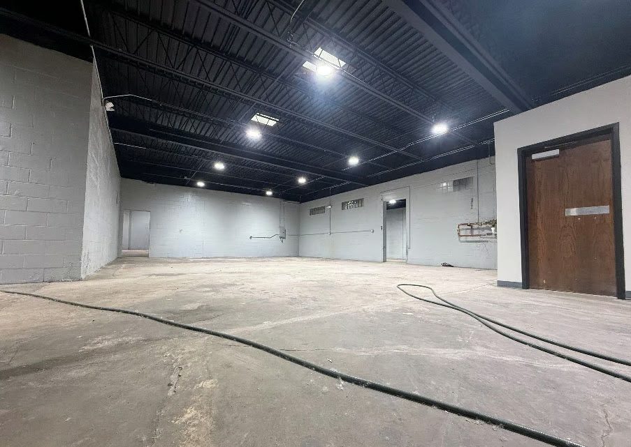 Dock Shop open floor