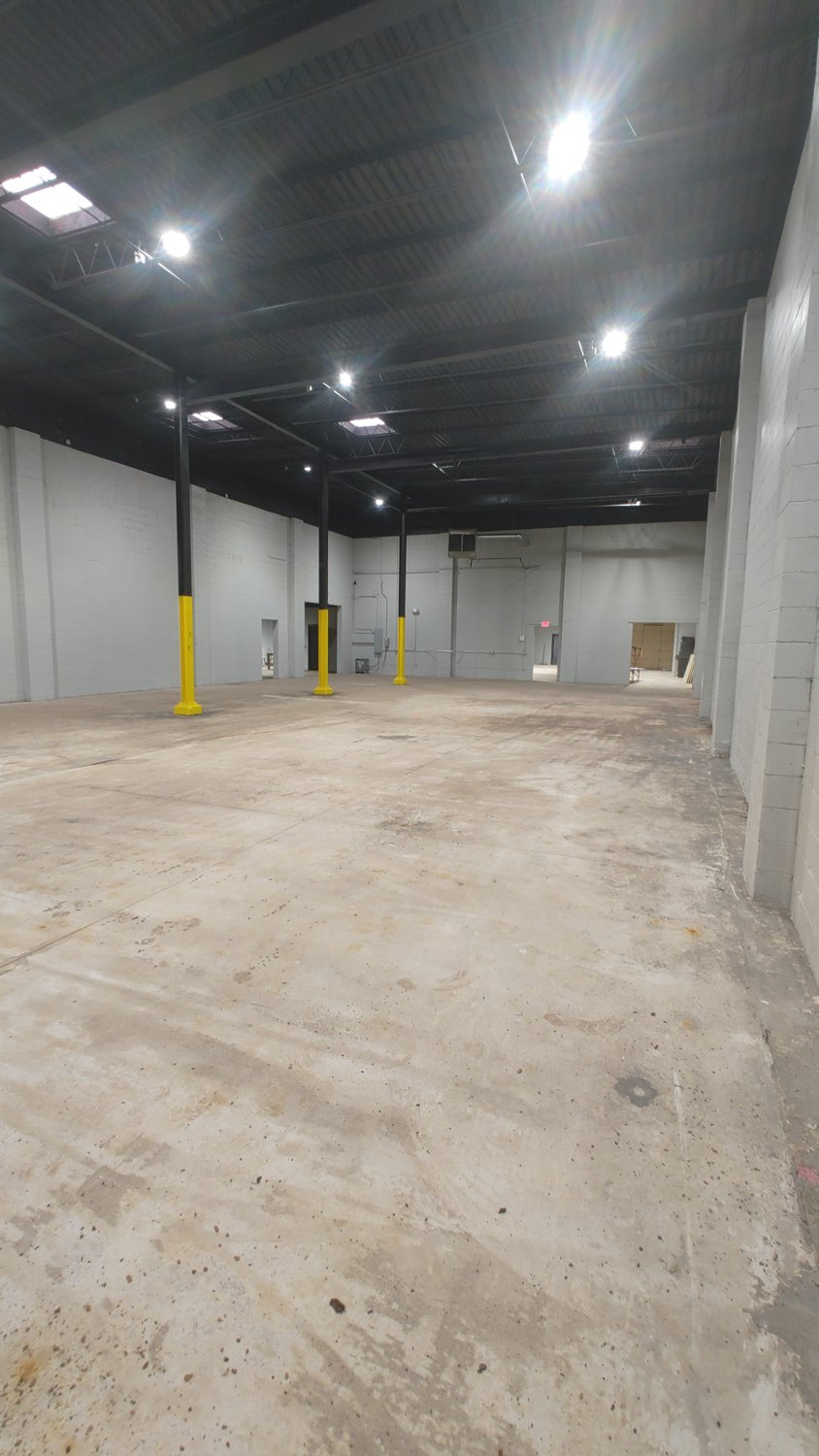 High Bay open floor